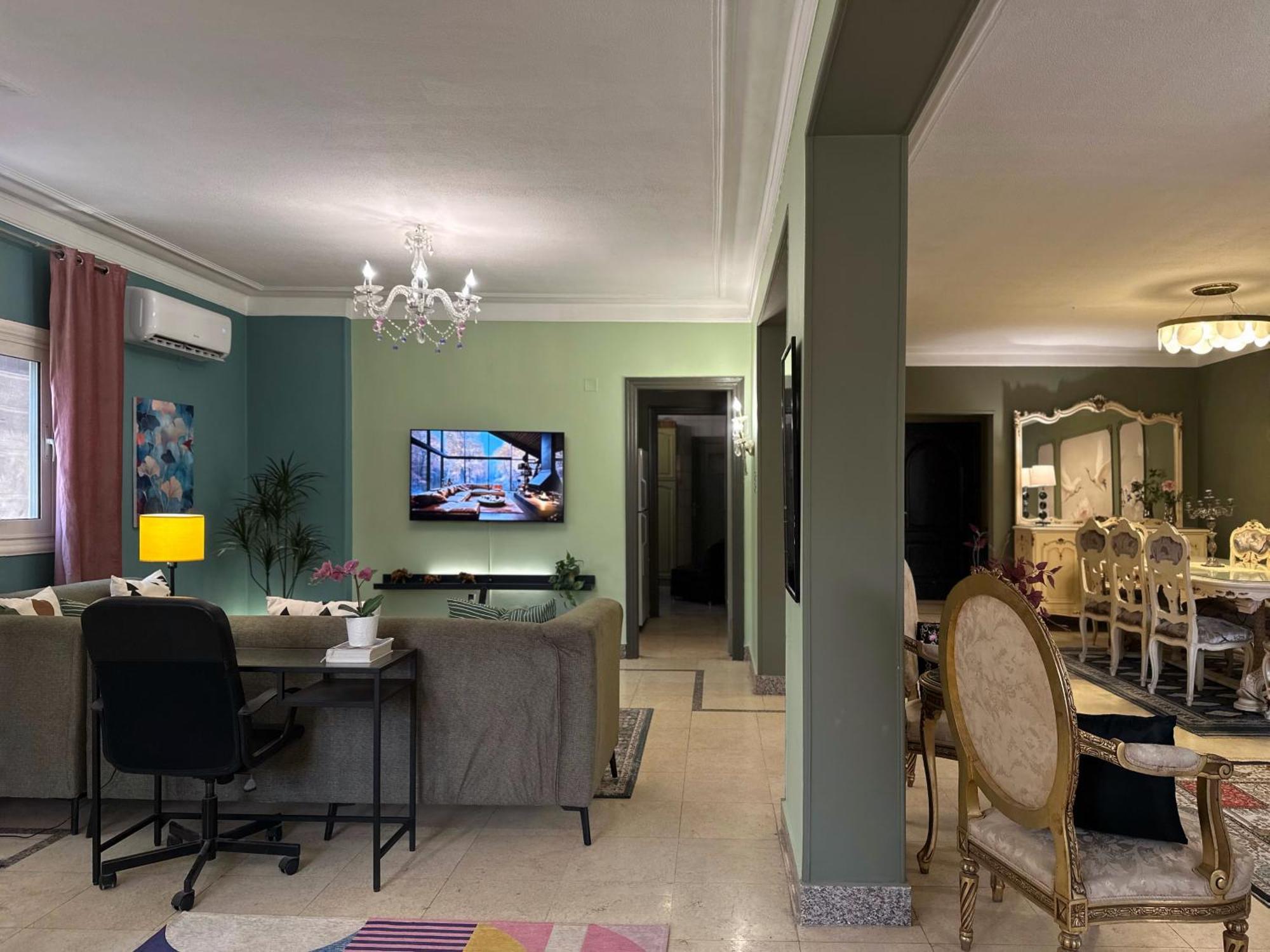 Appartement Spacious, Luxurious 3-bedroom In Nasr For Families & Corporates *