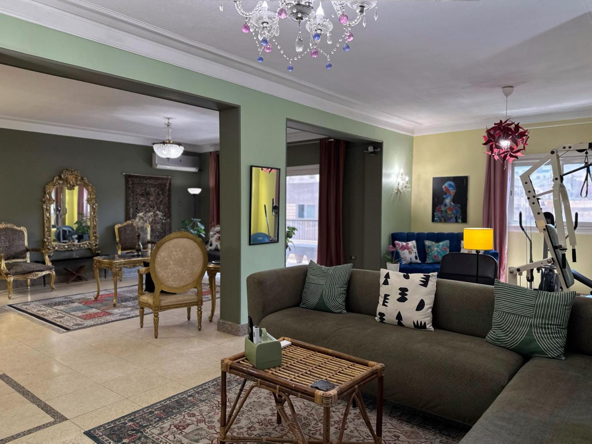 Spacious, Luxurious 3-bedroom In Nasr For Families & Corporates * Caïro