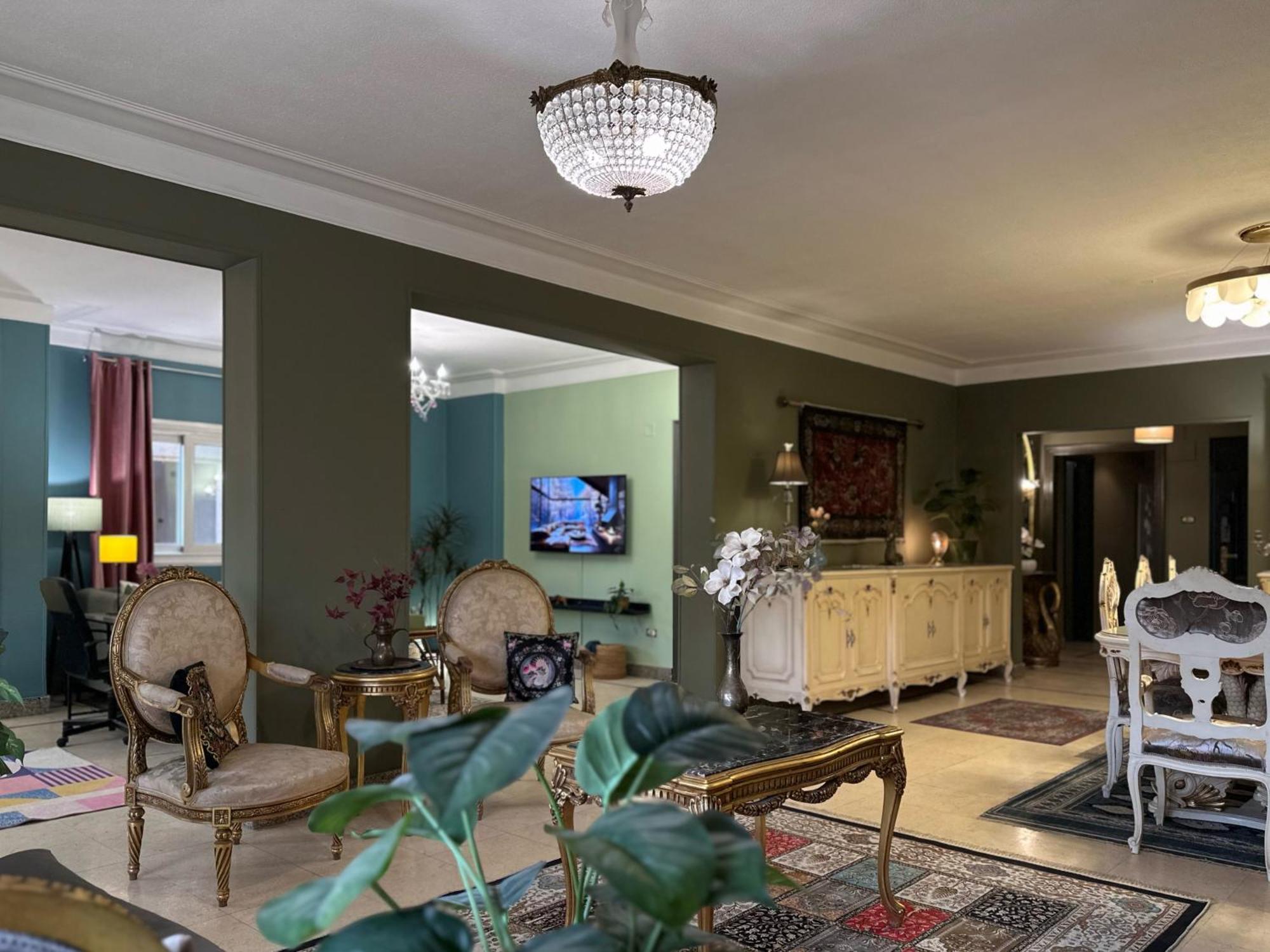 Spacious, Luxurious 3-bedroom In Nasr For Families & Corporates Apartment *