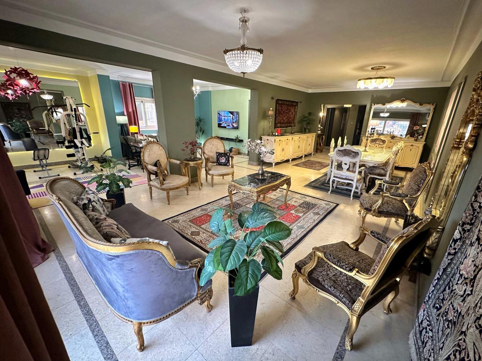 Spacious, Luxurious 3-bedroom In Nasr For Families & Corporates * Kairo